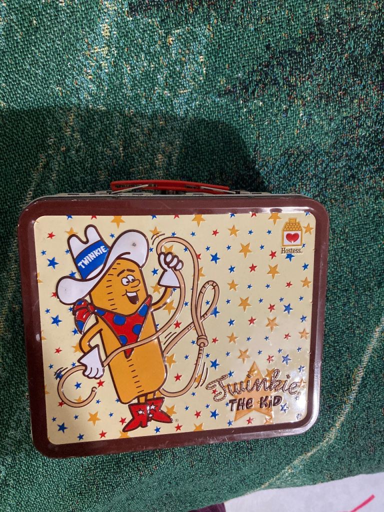 Twinkie metal lunchbox 