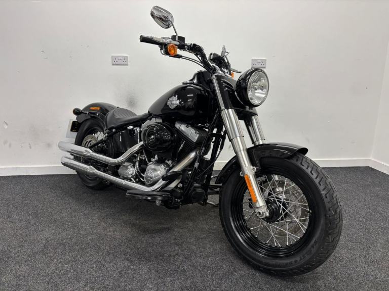 HARLEY DAVIDSON SOFTAIL SLIM FLS 103 ** 12 MONTHS MOT-RUNNER BOARDS-HEAL + TOE *