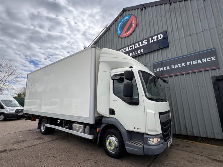 2018 DAF TRUCKS LF LF45 150 Automatic Luton Box Tuck under Tail Lift Air Con LOW MILES NA DIESEL ...