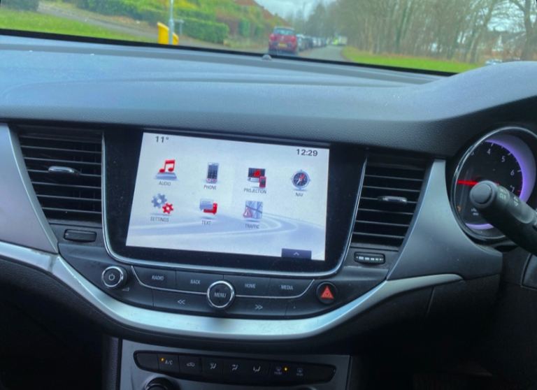 Astra AUTO 1.4 petrol turbo 31k milage 12Month mot 