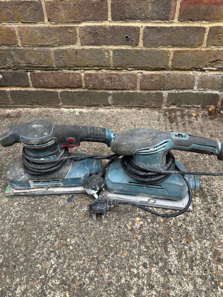 2x Erbauer Electric Sanders – Used
