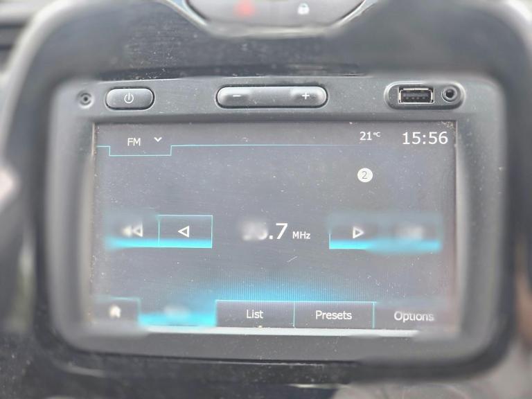 2016 Renault Captur 1.2 TCe ENERGY Dynamique Nav Auto Euro 6 (s/s) 5dr HATCHBACK Petrol Automatic