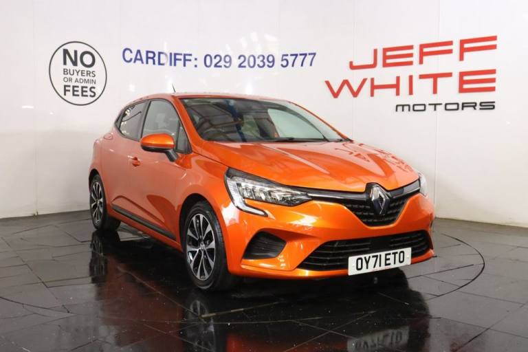 2021 Renault Clio 1.6 E-TECH Iconic 5dr Auto (SAT NAV, PRIVACY GLASS)  Hatchback PETROL/ELECTRIC ...