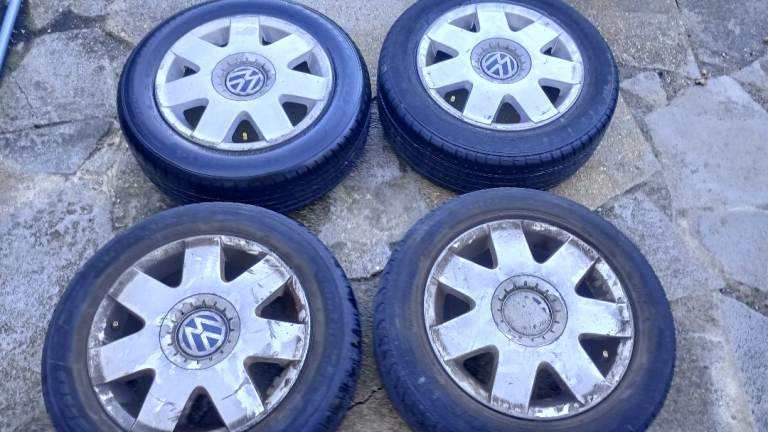 Volkswagen Polo Alloy wheels 