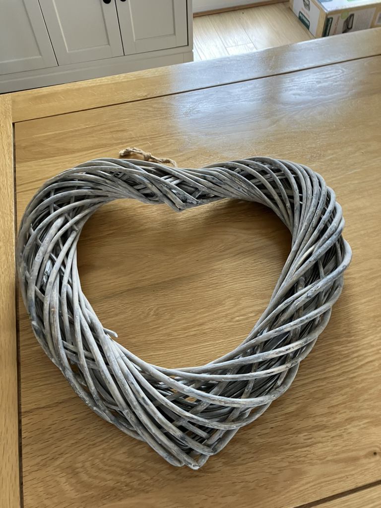 Wicker heart wreath 