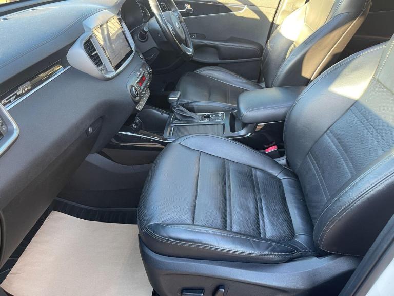 2016 Kia Sorento 2.2 CRDi KX-4 Auto AWD Euro 6 5dr ESTATE Diesel Automatic