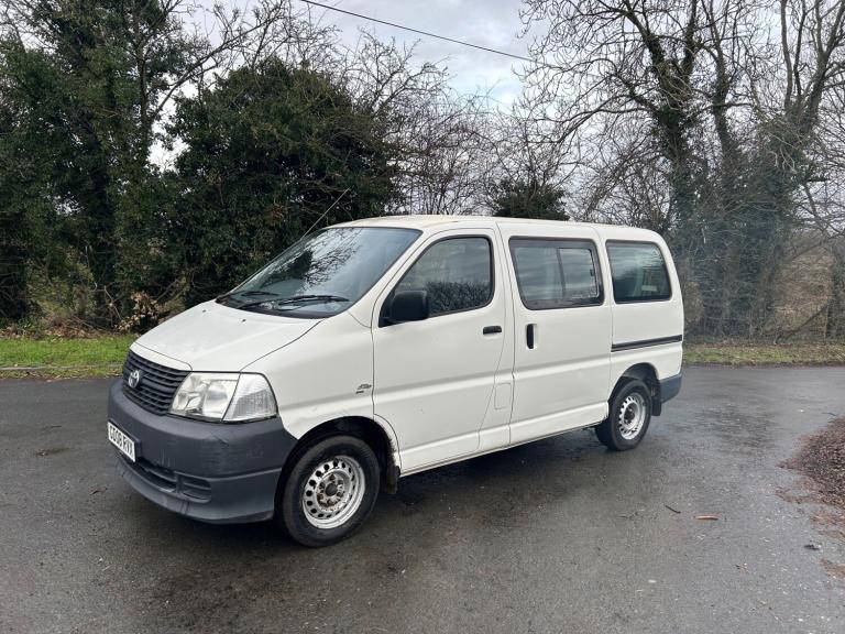 2008 Toyota HiAce 280 Van 2.5 D-4D 95hp minibus  PANEL VAN Diesel Manual