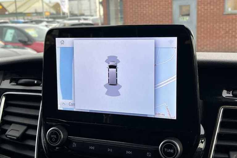 2022 Ford Tourneo Custom L2 320 Titanium 2.0 Diesel Automatic Start/Stop (130ps) Minibus Diesel A...