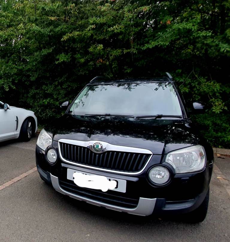 Skoda, YETI, Hatchback, 2012, Manual, 1968 (cc), 5 doors