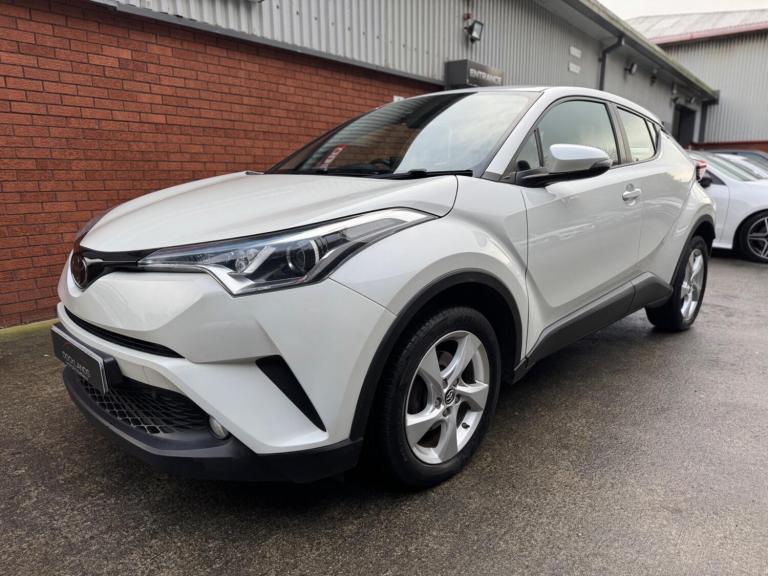  Toyota C-HR 1.2 VVT-i Icon CVT Euro 6 (s/s) 5dr Petrol Automatic