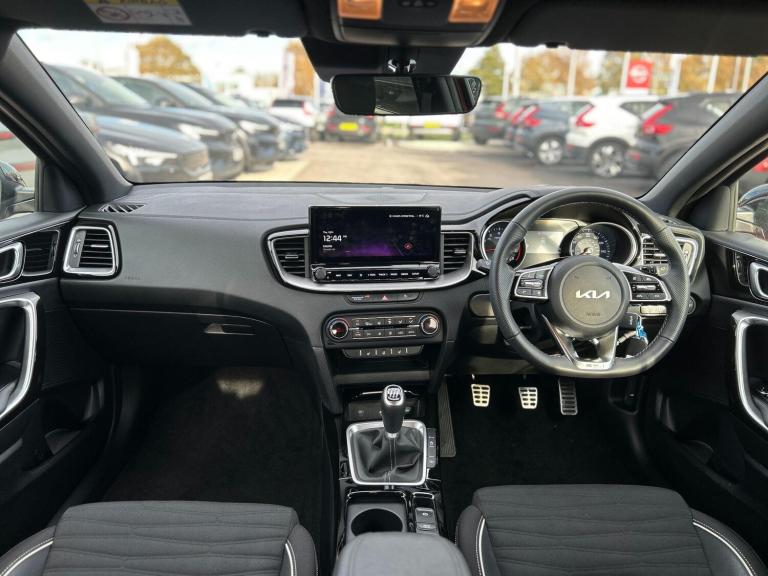 2025 Kia Ceed 1.5T GDi ISG 138 GT-Line 5dr HATCHBACK PETROL Manual
