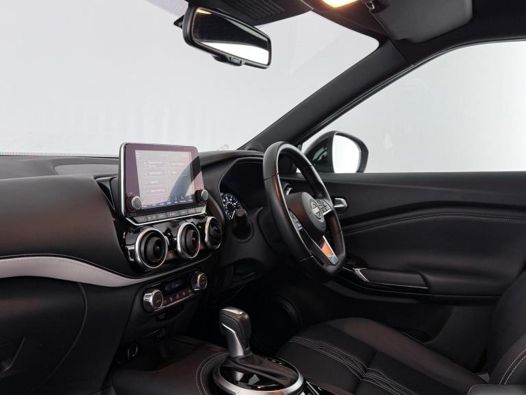 2022 Nissan Juke 1.6 Premiere Edition Auto Euro 6 5dr HATCHBACK Petrol/Electric Hybrid Automatic