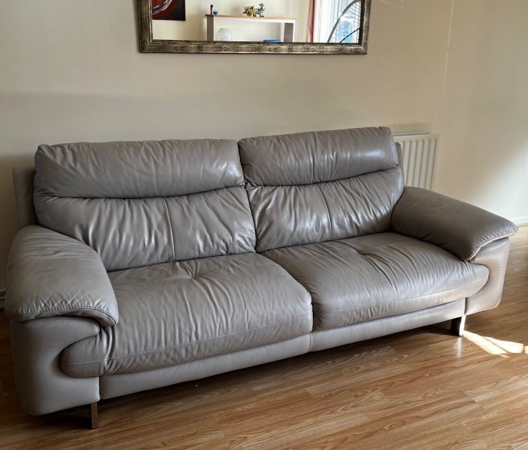 2/3 setter settee Grey leather 