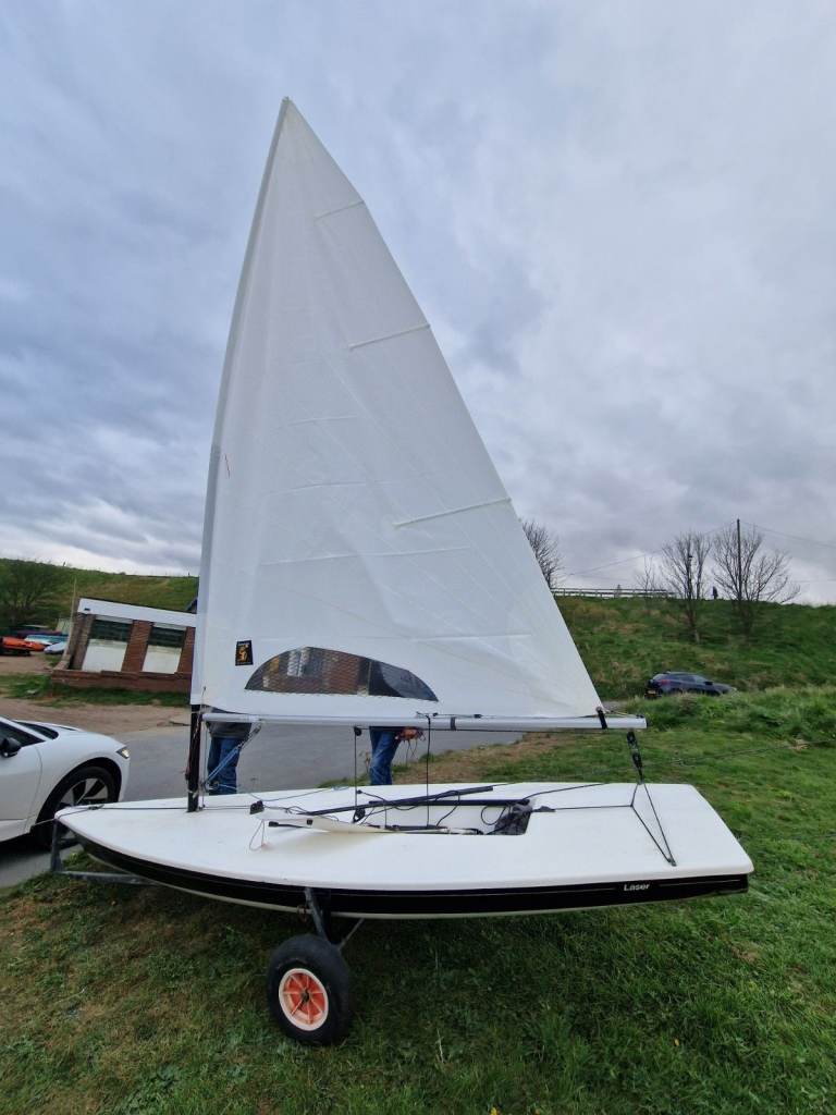 ILCA 7 / Laser Standard MK2 Training Sail – New with Battens, Bag & Telltales