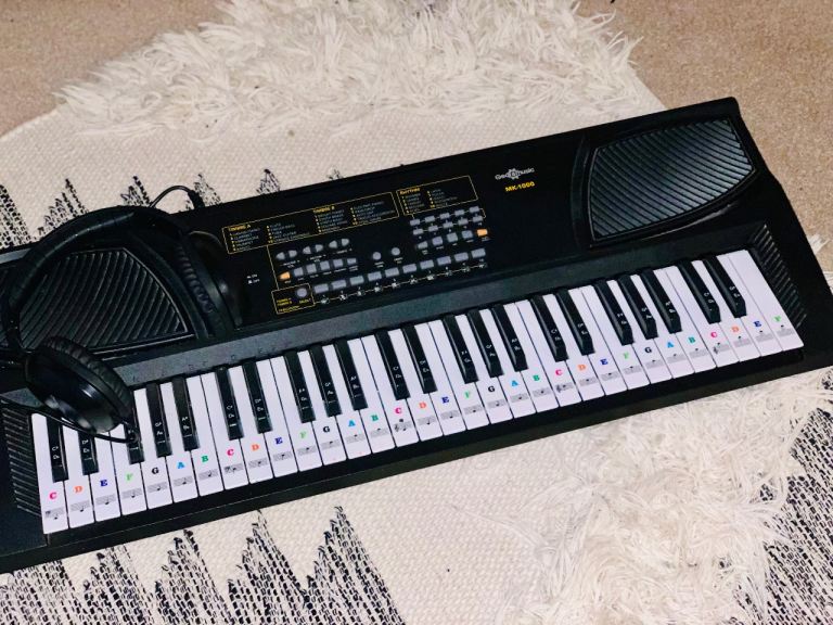 Gear4music MK-1000 Keyboard 