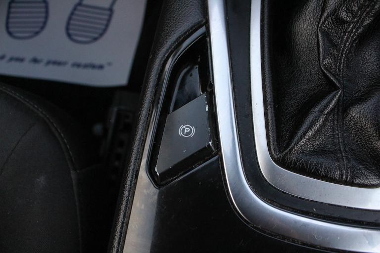 2017 Ford Galaxy 2.0 TDCi Titanium MPV 5dr Diesel Powershift Euro 6 (s/s) (150 ps) MPV Diesel Aut...