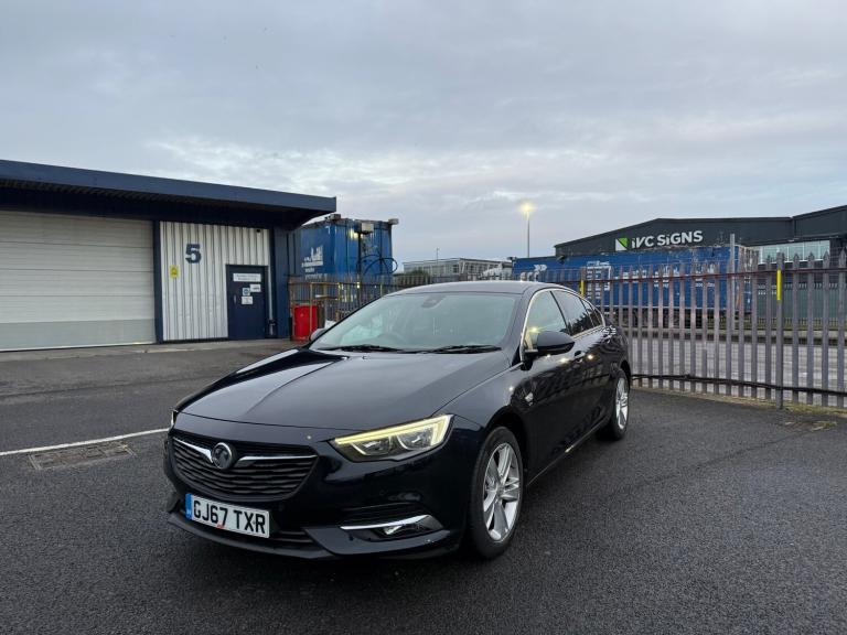 2017 Vauxhall Insignia 1.6 Turbo D ecoTec [136] SRi Nav 5dr HATCHBACK Diesel Manual