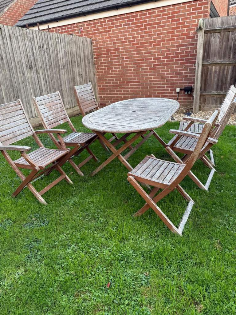 B&Q Solid wood garden furniture 