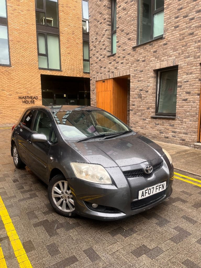 Toyota Auris Automatic 1.6L 97k miles £2000