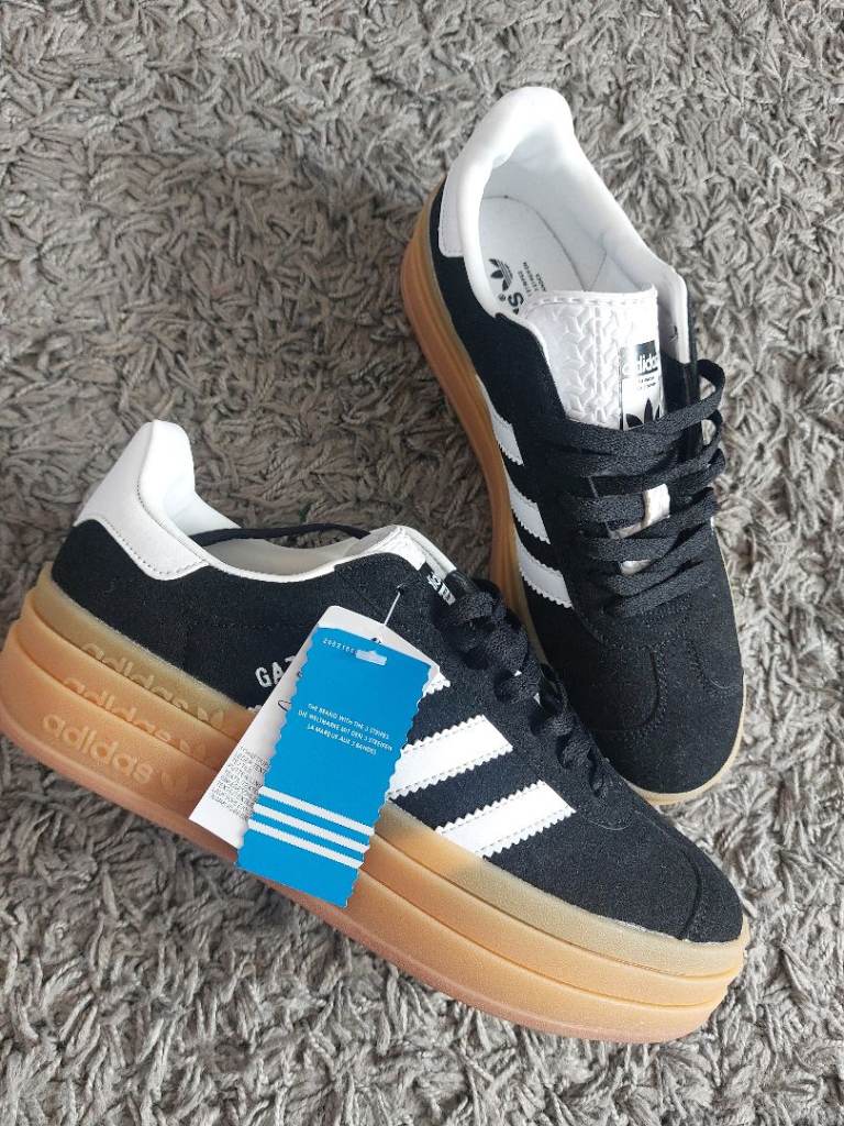 Adidas gum  sole gazelle trainers