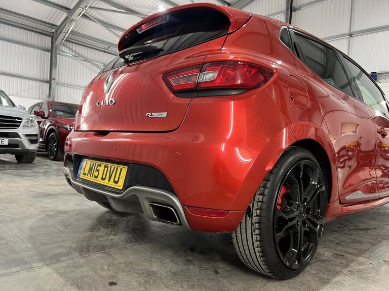 RENAULT CLIO 1.6 Renaultsport 200 Turbo EDC LUX 2015