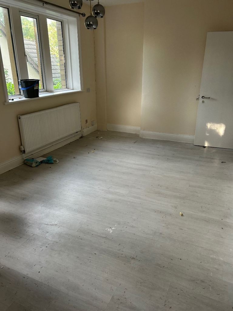 Rooms to let. 
