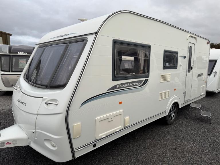 Coachman Pastiche 520 / 4 berth 2011