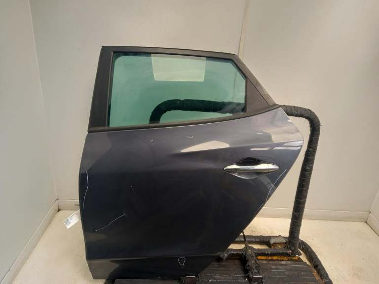 Hyundai Ix35 Left Rear Door N/S 2010-2016 Midnight Black [9p] 5 Door Estate