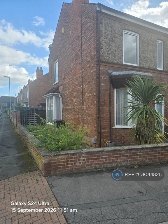 3 bedroom house in Fawcett St, Gainsborough, DN21 (3 bed) (#3044826)