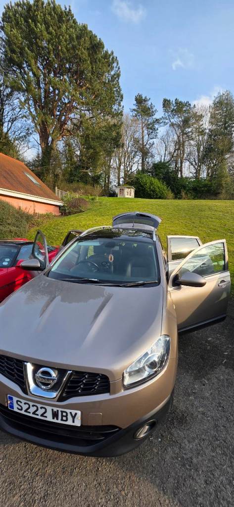 Nissan Qashqai+2 (7 seater) manual 1.6L petrol