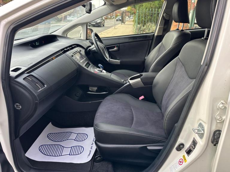 2012 Toyota Prius 1.8 VVT-h T Spirit CVT Euro 5 (s/s) 5dr HATCHBACK Petrol/Electric Hybrid Automatic