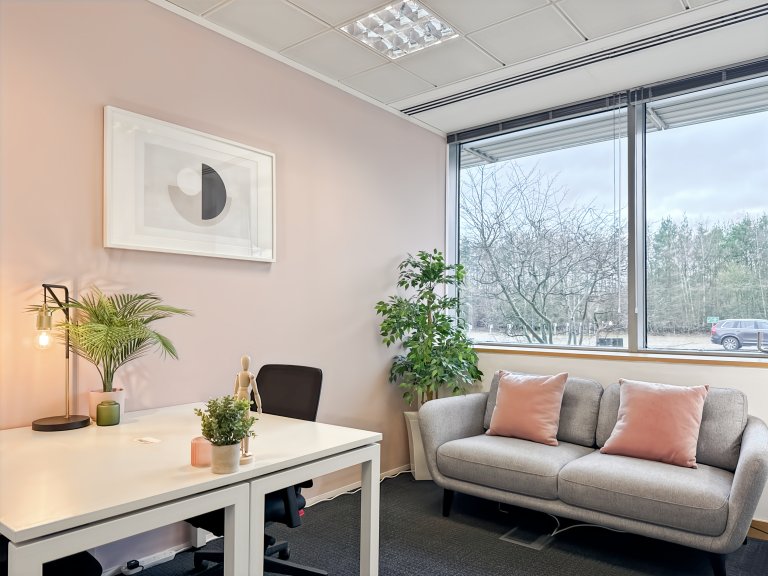 Cambridge - CB236DP \ Flexible Desk Access Through Coworking Membership