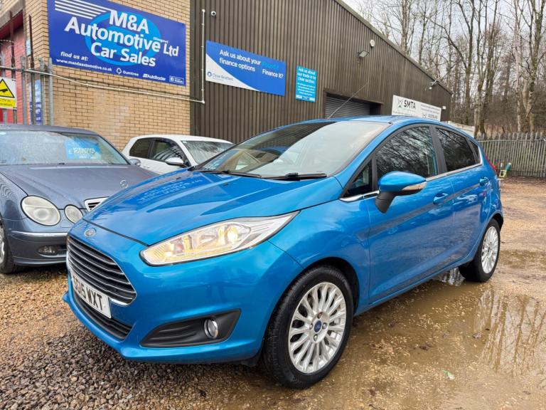 2015 Ford Fiesta 1.5 TDCi Titanium Euro 5 5dr HATCHBACK Diesel Manual
