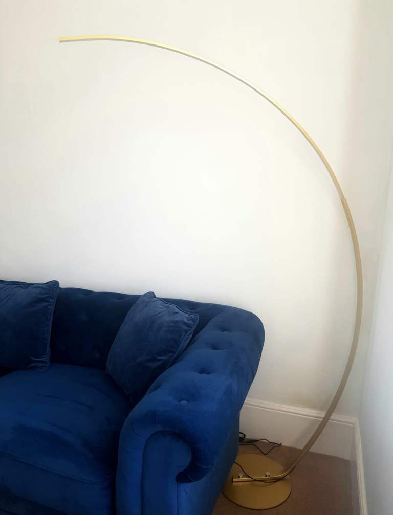 Stylish brushed gold Arc floor led lamp with remote control