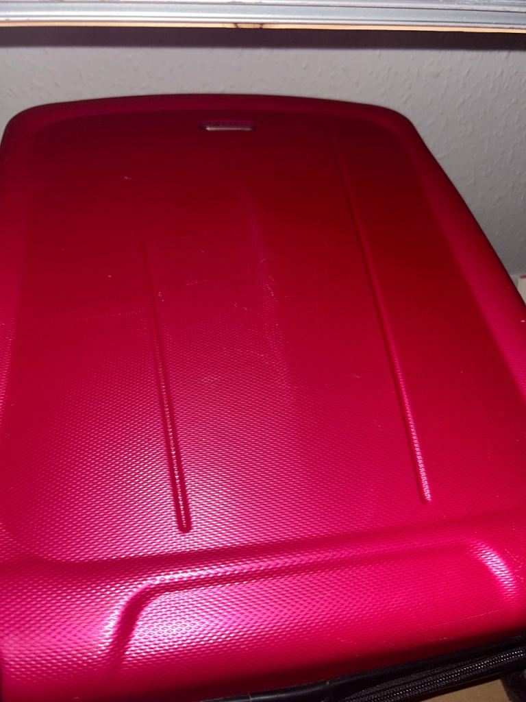 Cabin Size Hard Shell Suitcase - Bright Pink, Good Condition