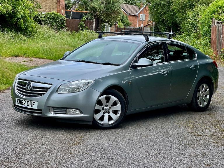 Vauxhall, INSIGNIA, Hatchback, 2012, Manual, 1956 (cc), 5 doors