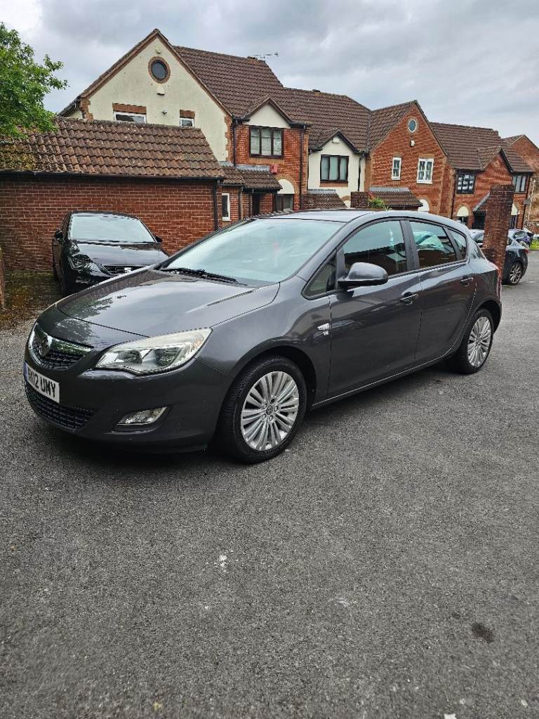 Vauxhall, ASTRA, Hatchback, 2012, Manual, 1598 (cc), 5 doors