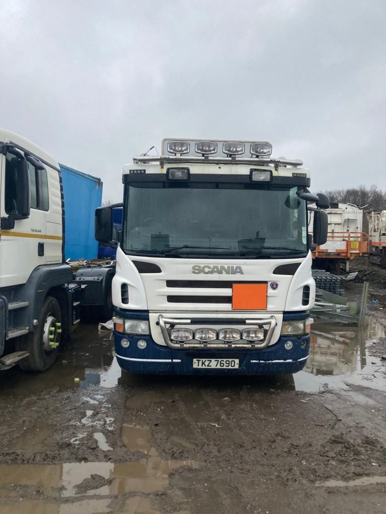 Scania P420 2000 Litre Tanker, Hose Reel 