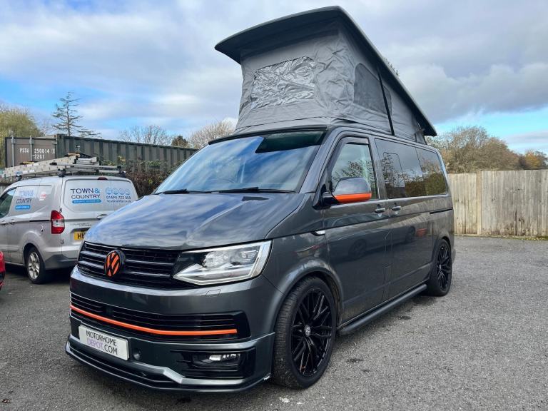 2018 Volkswagen Transporter T30 H-LN 2.0TDi (200 BHP) DSG 4 Berth Campervan