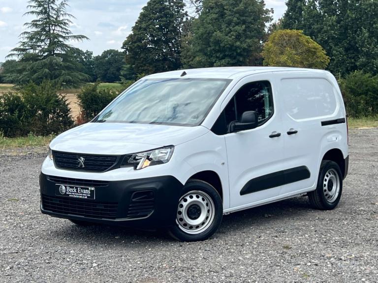 2023 Peugeot Partner 1.5 BlueHDi 1000 Professional Premium + Standard Panel Van 5dr Diesel Manua ...