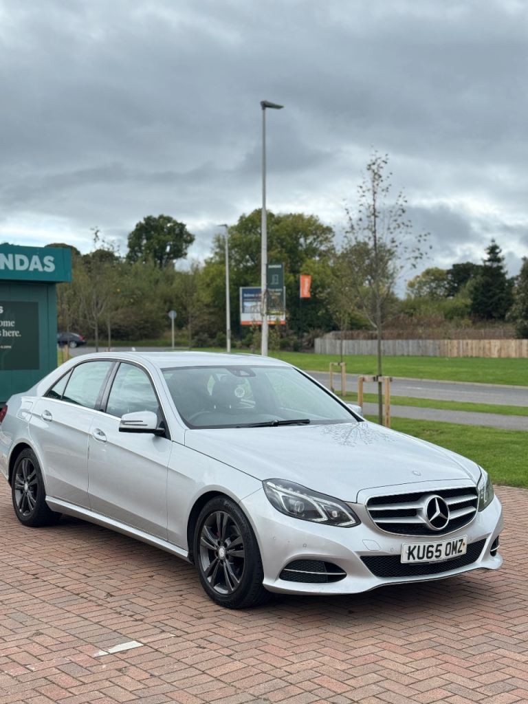 Mercedes-Benz, E CLASS, Saloon, 2015, Semi-Auto, 2143 (cc), 4 doors