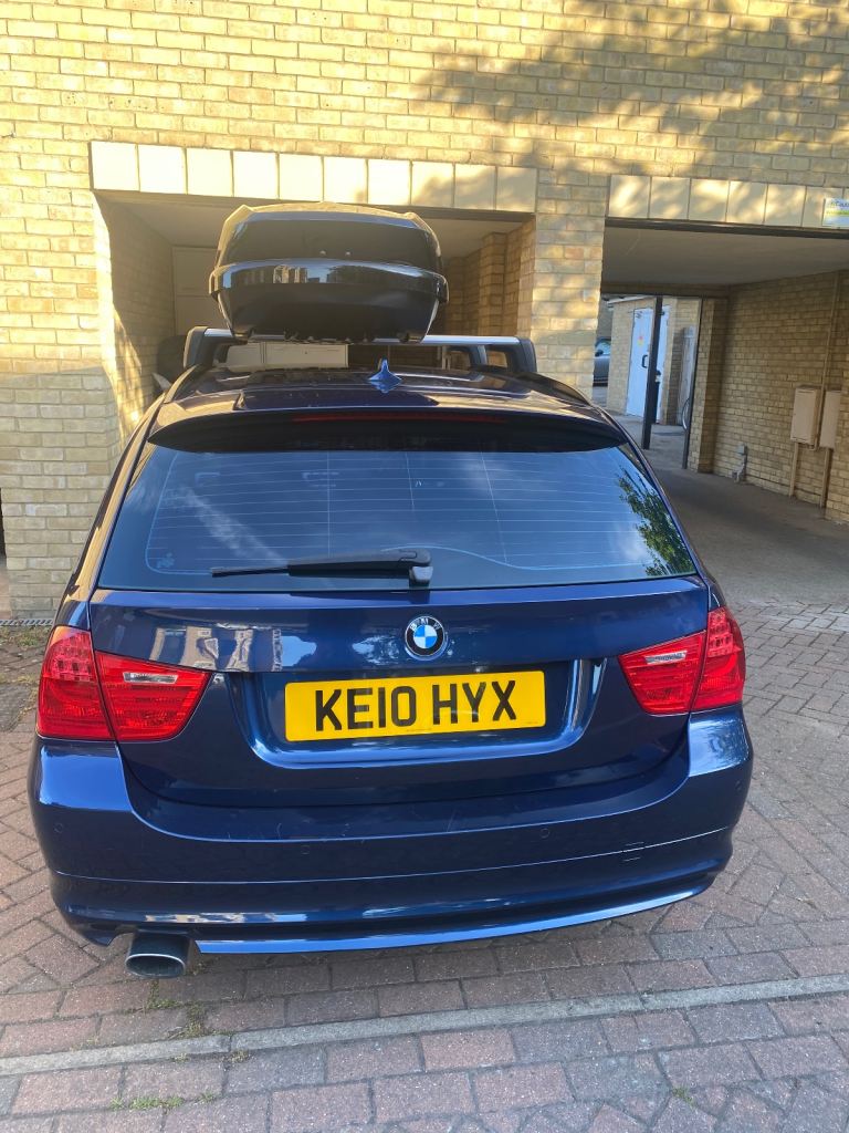 BMW 320i Touring E91