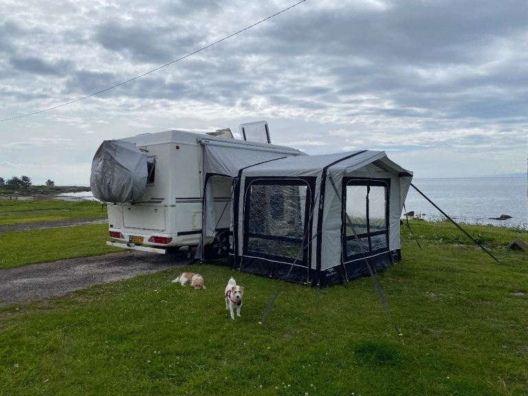 Vango Motor Montalena 330 Motorhome Awning - Size ‘Small’