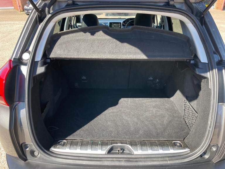 2016 Peugeot 2008 1.6 BlueHDi 120 GT Line 5dr HATCHBACK Diesel Manual