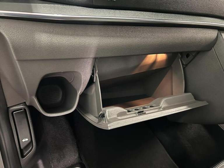 2022 Ford Tourneo Custom 2.0 EcoBlue Hybrid 185ps L/R 8 Seater Titanium X MPV DIESEL Manual