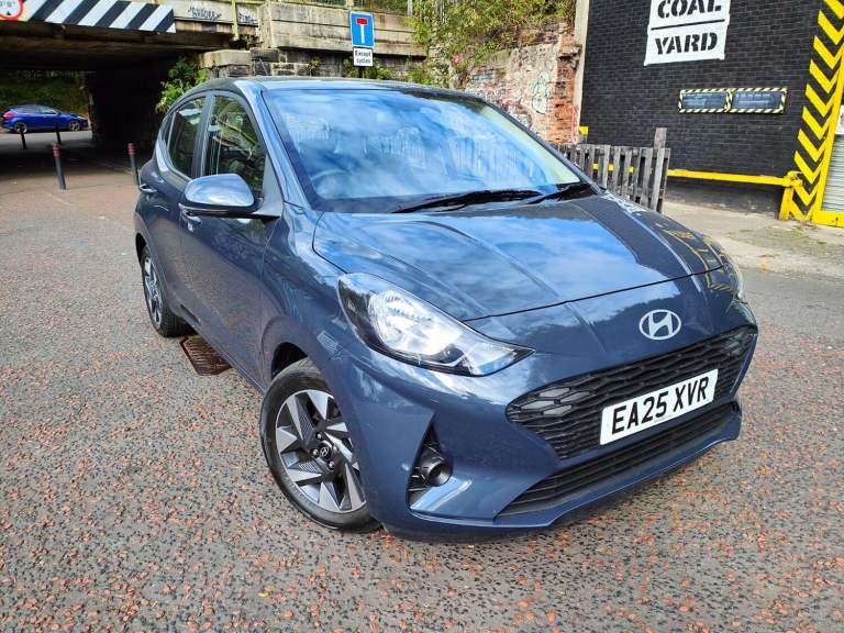 HYUNDAI I10 1.0 Advance Grey Auto Petrol 2025