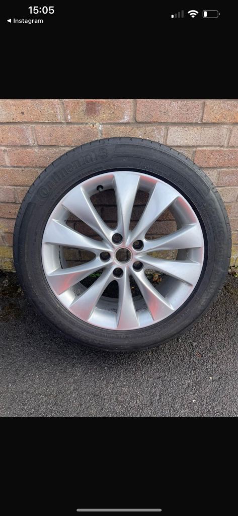 Vauxhall Astra wheel