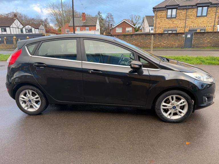 2014 Ford Fiesta 1.25 82 Zetec 5dr HATCHBACK PETROL Manual
