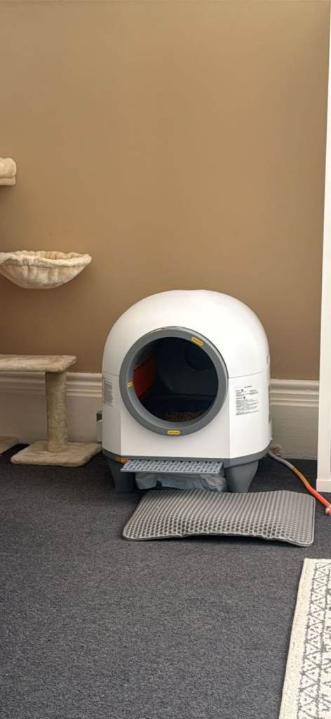 Devoko 90L Self-Cleaning Cat Litter Tray w/App, Odor Removal, Multi-Cat