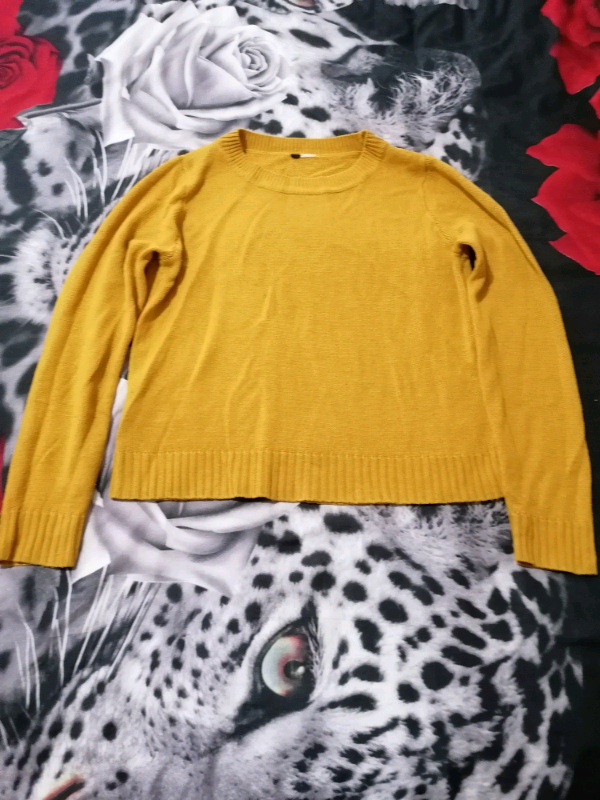 Women's sweater 
